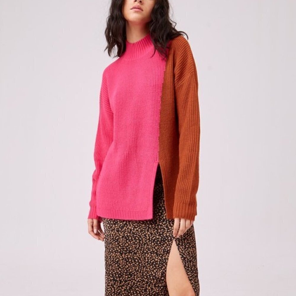 The Fifth Label NWT Fiction Sweater Womens M Pink Russet Colorblock‎ Mock Neck
